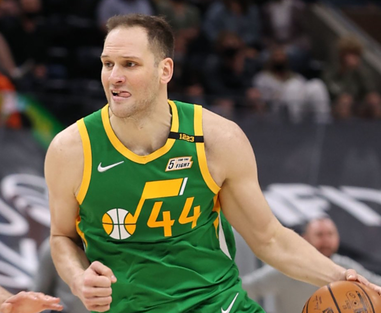 乐鱼体育在线-今夜体能课后；犹他爵士止住颓势备战欧超杯；态度坚定；数据趋势出现新变化