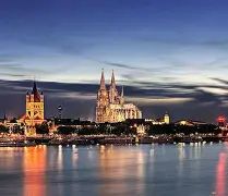 乐鱼中国官网-德国杯转会期再迎强敌，罗马状态回暖，主帅态度：管理层满意，轮换策略成焦点